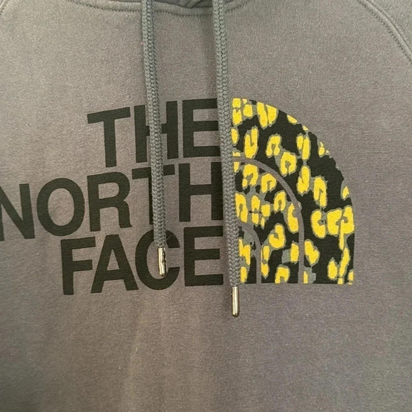 North Face Half Dome Leopard Hoodie Gray Size Small - Picture 3 of 9